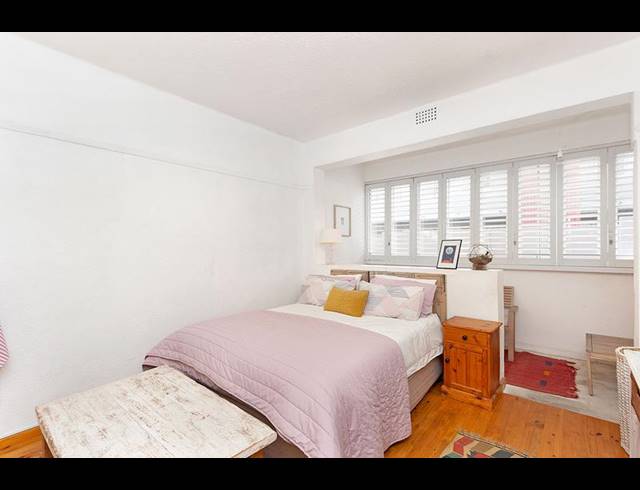 2 BEDROOM APARTMENT FOR SALE IN GREEN POINT